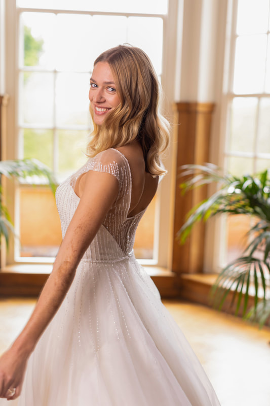Prom Dresses, Ball Gowns and Party Dresses covering Sussex, Brighton & Hove  – Cinderellas Prom